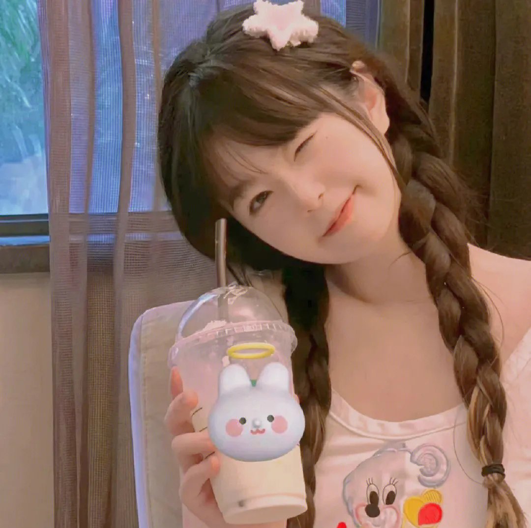 白色女孩粤语